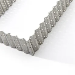 Marco rectangular perforado acanalado De Buyer