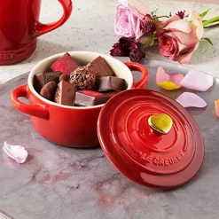 Mini cocotte pomo dorado Le Creuset