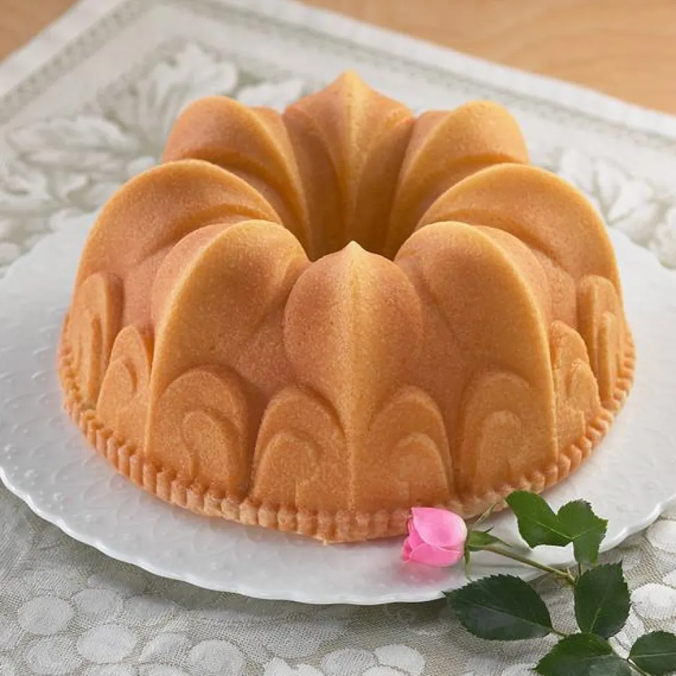 Molde aluminio Flor de Lis Bundt Nordic Ware