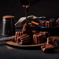 Molde antiadherente para canelés de Le Creuset