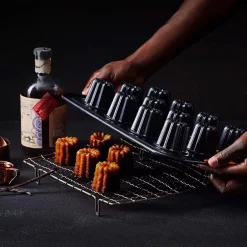 Molde antiadherente para canelés de Le Creuset