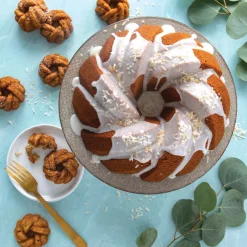Molde Braided Bundt Pan Nordic Ware 75º Aniversario