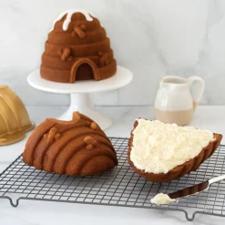 Molde Bundt Beehive Nordic Ware