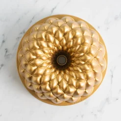 Molde Bundt Kaleidoscope Nordic Ware