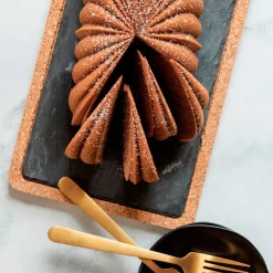 Molde Classic Fluted Loaf Nordic Ware