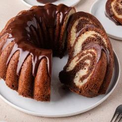 Molde de aluminio Elegant Party Bundt Nordic Ware