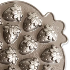 Molde fresas Bitelets Nordic Ware