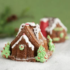 Molde Gingerbread House Duet Nordic Ware