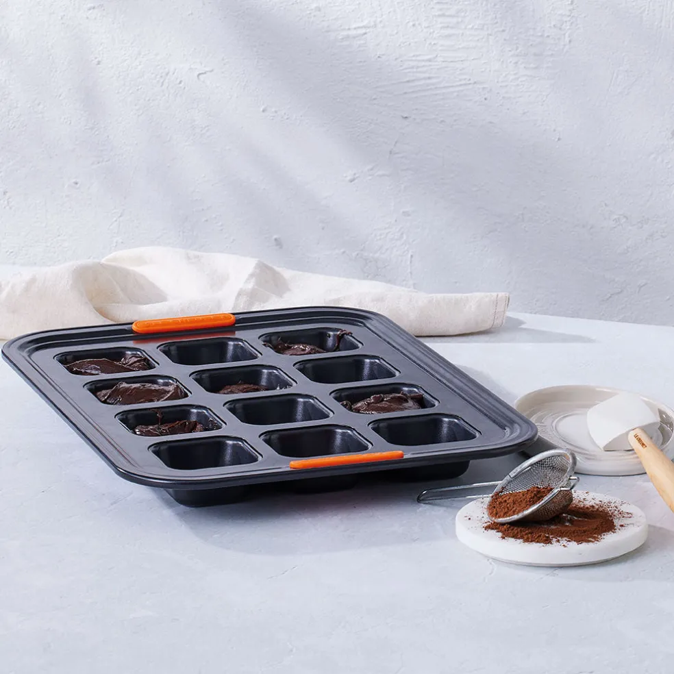 Molde para brownies, magdalenas cuadradas, sobaos y tartaletas Le Creuset
