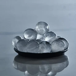 Moldes para cubitos de hielo redondos Ice Former de Lurch