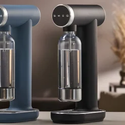 Máquina para hacer agua con gas Soda Maker Smeg