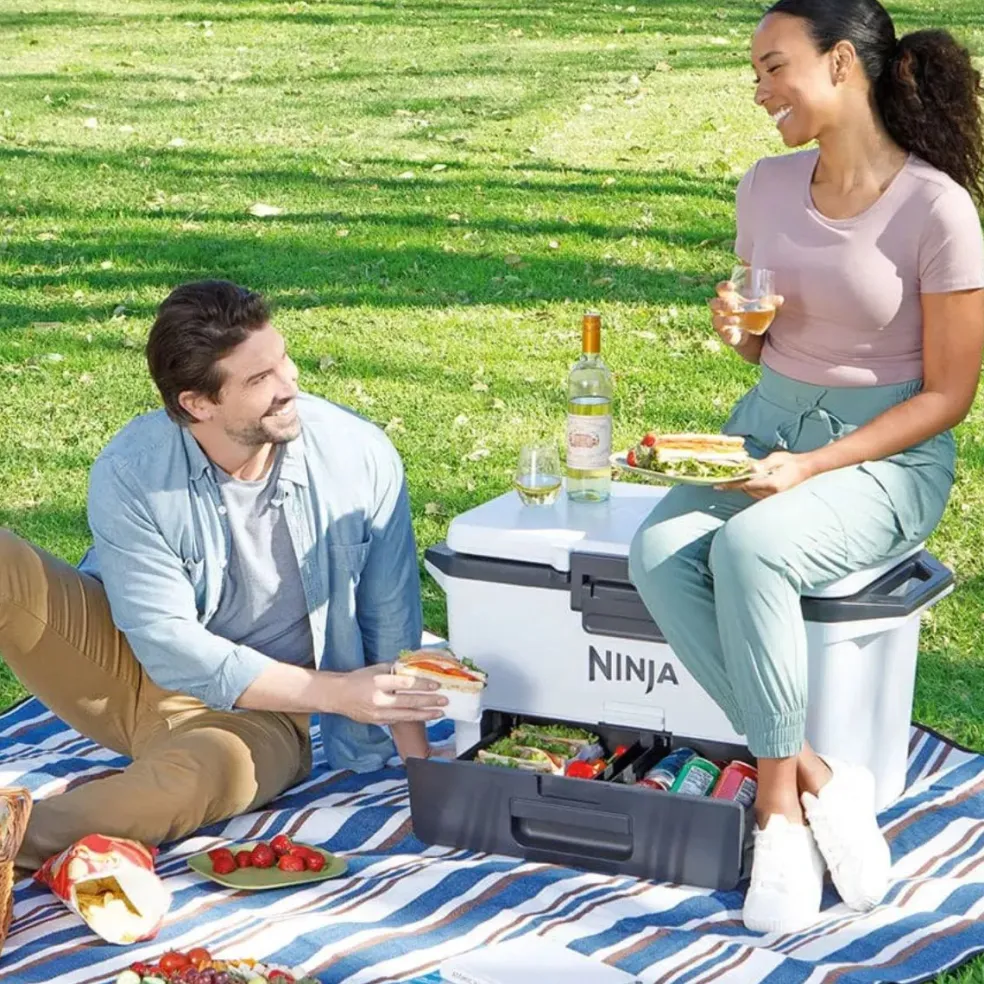 Nevera portátil con cajón seco Ninja®