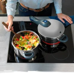 Olla rápida Perfect Plus WMF (varios tamaños)
