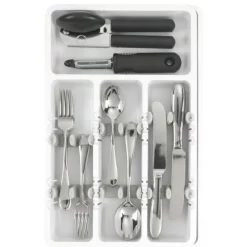 Organizador de cubiertos extensible OXO