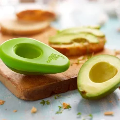 Pack amantes del aguacate: Abridor de aguacates Microplane + Tapas Food Huggers