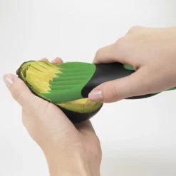 Pelador de aguacates 3 en 1 OXO