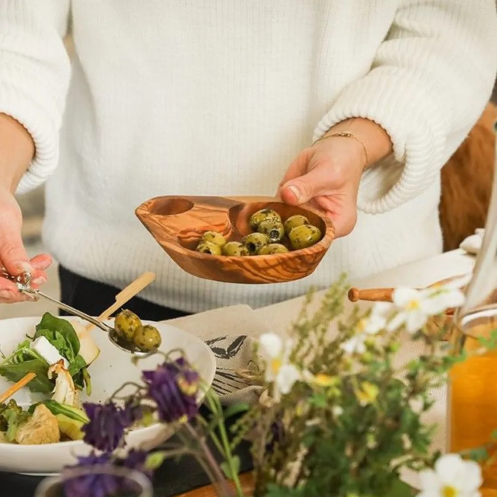 Plato para aceitunas de madera de olivo Selbrae