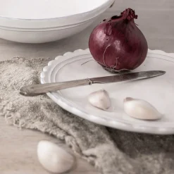 Plato postre irregular Artisan Collection de Laura Ashley