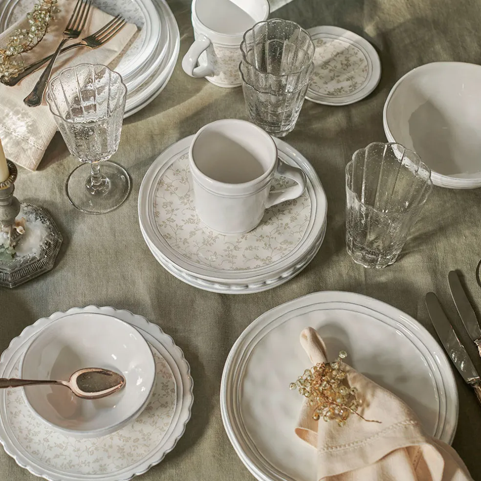 Platos cerámicos Artisan Collection de Laura Ashley