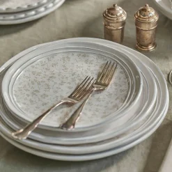 Platos cerámicos Artisan Collection de Laura Ashley