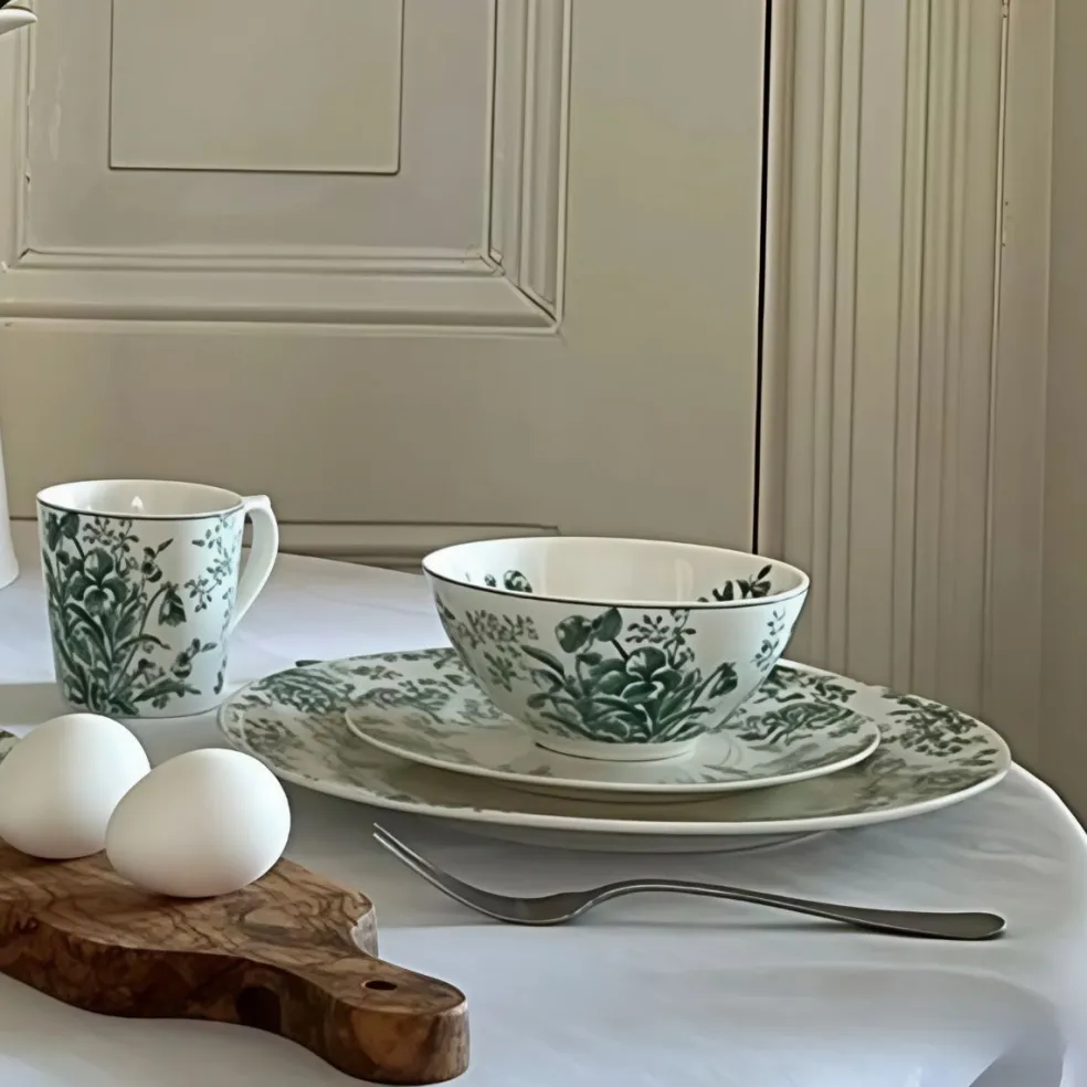 Platos de porcelana Bloemen Laura Ashley