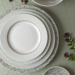 Platos de porcelana Wild Clematis Laura Ashley