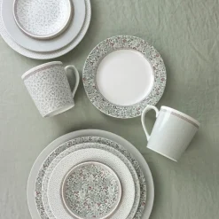 Platos de porcelana Wild Clematis Laura Ashley