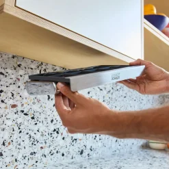Portarrollos de cocina RollGrip Joseph Joseph
