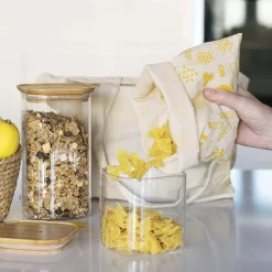 Recipientes herméticos de cristal con tapa de bambú Pebbly