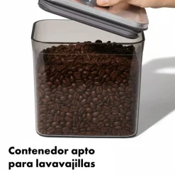 Recipiente tintado para café con tapa de acero y cuchara POP 2.0 STEEL OXO