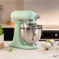 Robot de cocina KitchenAid ARTISAN Modelo 195 Ed. Color del Año 2026