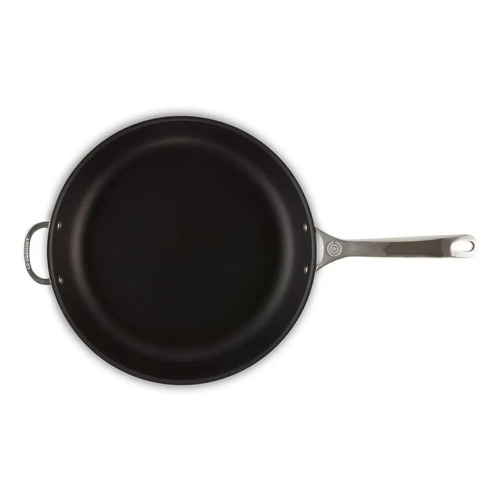 Sartén alta antiadherente 3-PLY con exterior inox Signature Le Creuset