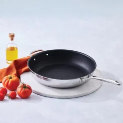 Sartén alta antiadherente 3-PLY con exterior inox Signature Le Creuset