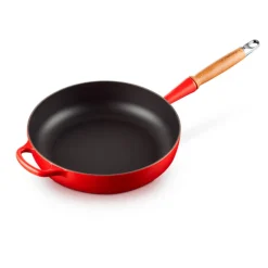 Sartén alta de hierro con mango de madera Le Creuset