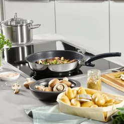 Sartén antiadherente con exterior inox Adamant® Premium Fissler
