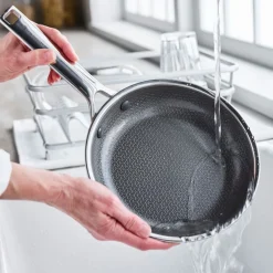 Sartén cerámica de acero inoxidable tricapa con fondo de nido de abeja Apex GreenPan
