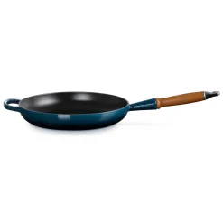 Sartén de hierro con mango de madera Le Creuset