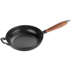 Sartén de hierro fundido con mango de madera Staub