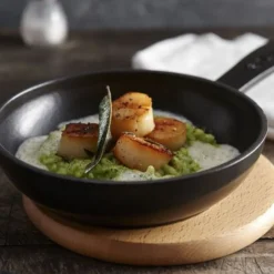 Sartén mini 16 cm de hierro fundido Staub