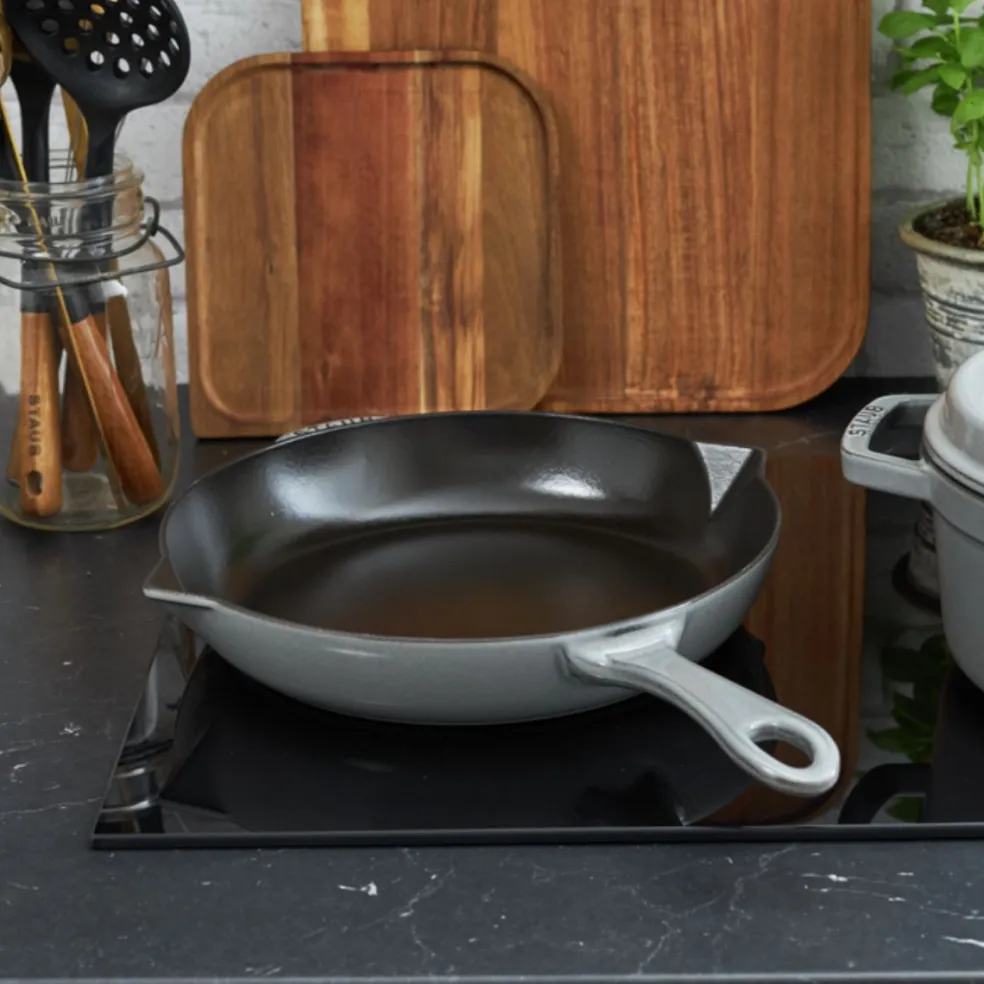 Sartén skillet de hierro fundido Staub