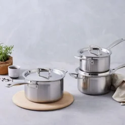 Set de 3 cazos con tapa de acero inoxidable 3-PLY Le Creuset