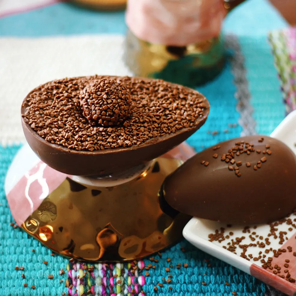 Set de 3 moldes para huevos de chocolate 3D Ibili