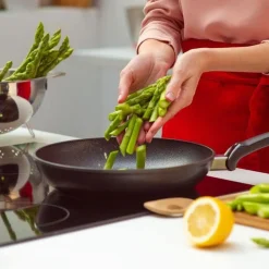 Set sartén Adamant® Comfort 28cm y sartén Adamant® Classic 24cm Fissler