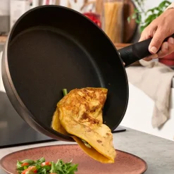 Set sartén Adamant® Comfort 28cm y sartén Adamant® Classic 24cm Fissler