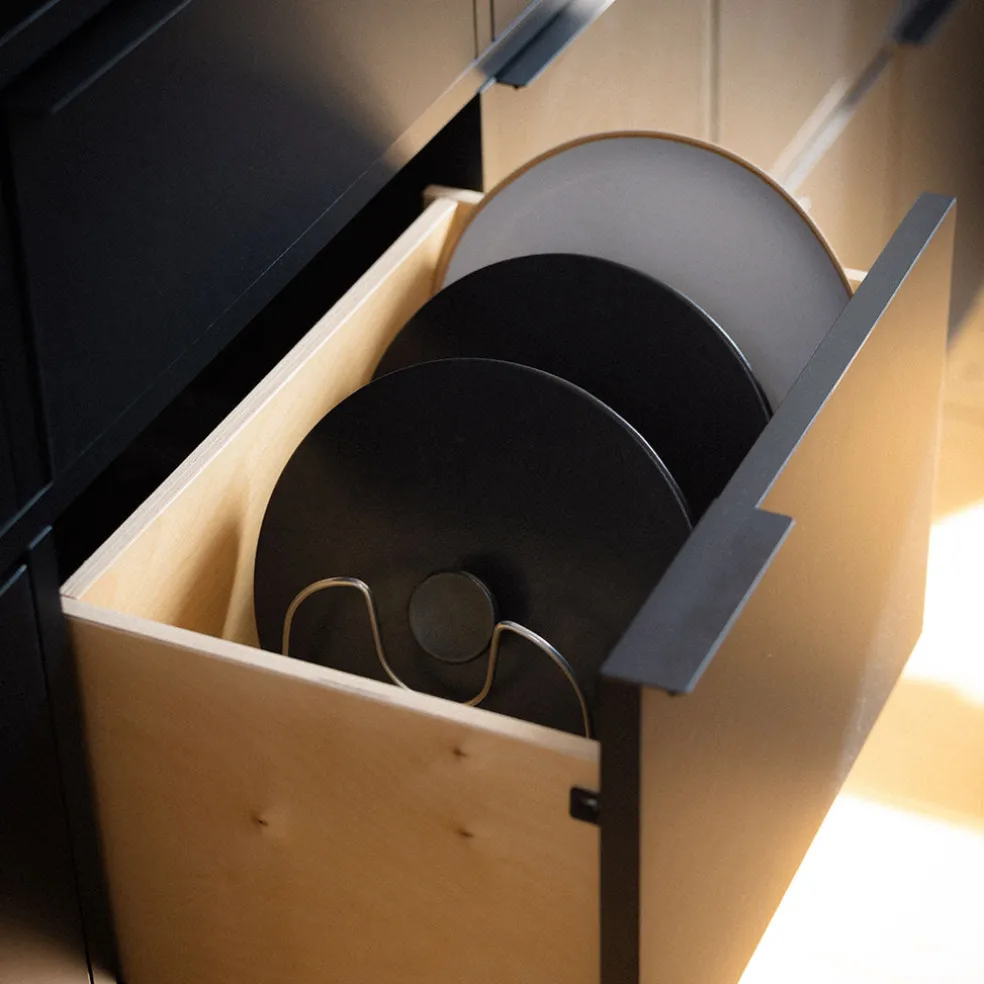 Stand organizador para tapas y sartenes DrawerStore Joseph Joseph