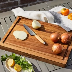 Tabla grande de madera de acacia 50 cm Le Creuset