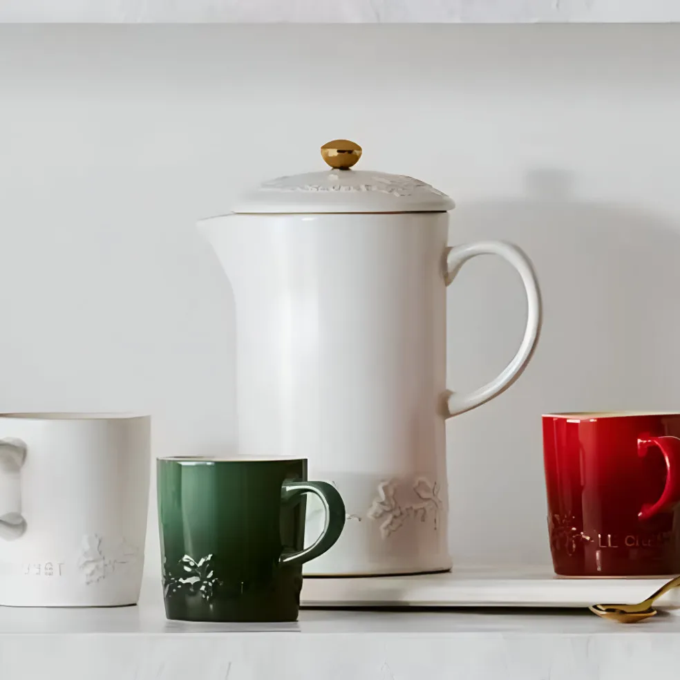 Taza cerámica tipo mug Holly ¡Edición Especial Navidad! Le Creuset