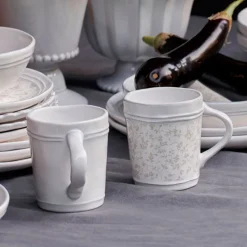 Taza tipo mug Artisan Collection de Laura Ashley