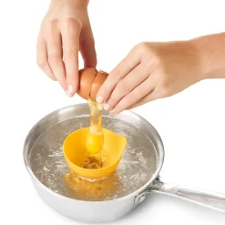 Utensilio para huevos escalfados OXO