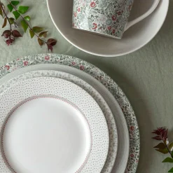 Vajilla de 16 piezas de porcelana Wild Clematis Laura Ashley